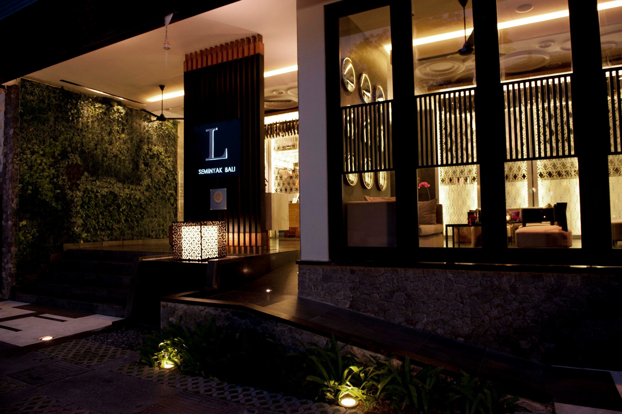 L Hotel Bali